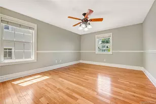 20 Woods Pl, Rockville Centre, NY 11570 - Photo 28