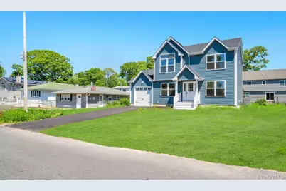 77 Carlton Avenue, Mastic, NY 11950 - Photo 4