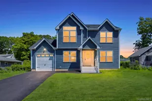 77 Carlton Ave, Mastic, NY 11950 - Photo 2