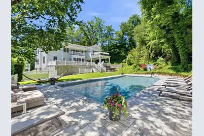 55 Plymouth Road, Manhasset, NY 11030 - Photo 4