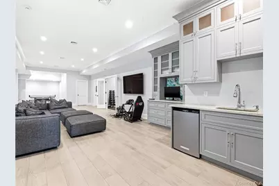 55 Plymouth Road, Manhasset, NY 11030 - Photo 30