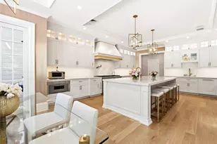 55 Plymouth Rd, Manhasset, NY 11030 - Photo 12