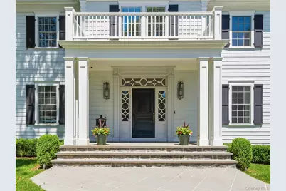 55 Plymouth Road, Manhasset, NY 11030 - Photo 2