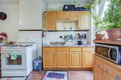 1718 Himrod Street, Ridgewood, NY 11385 - Photo 20