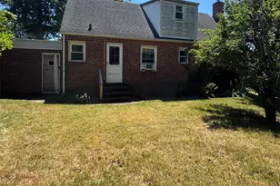 253 Eagle Ave, West Hempstead, NY 11552 - Photo 18