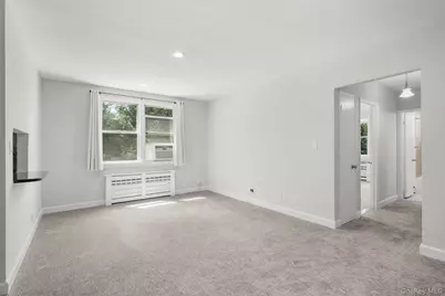 9 Bryant Crescent #1J, White Plains, NY 10605 - Photo 10