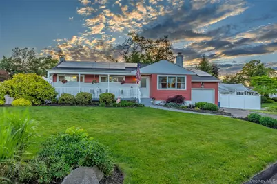 14 Mayo Avenue, Huntington, NY 11743 - Photo 2