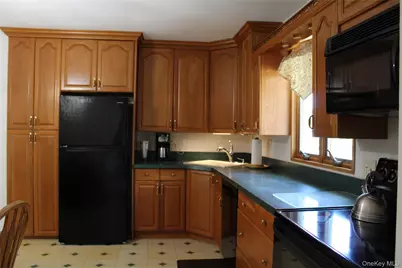 69 Appel Drive E, Shirley, NY 11967 - Photo 6