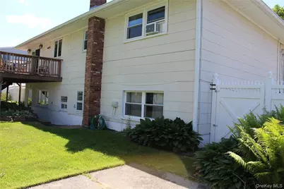 69 Appel Drive E, Shirley, NY 11967 - Photo 34