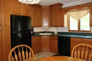 69 Appel Dr E, Shirley, NY 11967 - Photo 8