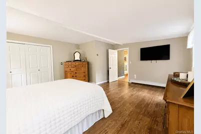 816 Blair Street, Bohemia, NY 11716 - Photo 16