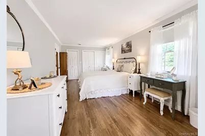 816 Blair Street, Bohemia, NY 11716 - Photo 18
