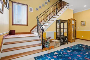 471 Southport St, Ronkonkoma, NY 11779 - Photo 8