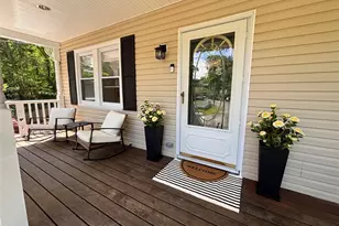 130 Hallock Landing Rd, Rocky Point, NY 11778 - Photo 2