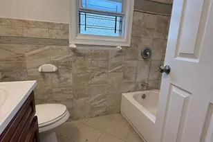 137-46 Bedell St, Springfield Gardens, NY 11413 - Photo 6