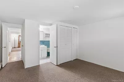 602 Syracuse Avenue, Massapequa, NY 11758 - Photo 20