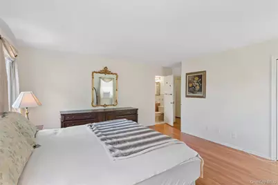 602 Syracuse Avenue, Massapequa, NY 11758 - Photo 12