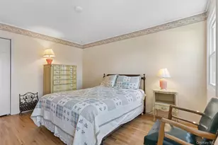 602 Syracuse Ave, Massapequa, NY 11758 - Photo 14