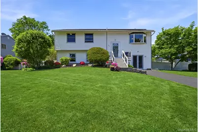 30 Mercury Avenue, Patchogue, NY 11772 - Photo 1
