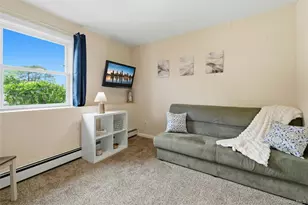 30 Mercury Ave, Patchogue, NY 11772 - Photo 22