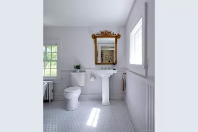 2498 Salt Point Turnpike, Clinton Corners, NY 12514 - Photo 24