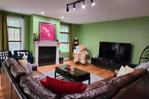 1259 N Country Rd, Stony Brook, NY 11790 - Photo 24