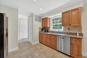 7 Pellbridge Dr, Hopewell Junction, NY 12533 - Photo 10