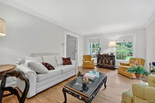 7 Pellbridge Dr, Hopewell Junction, NY 12533 - Photo 4