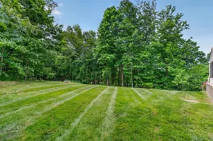 7 Pellbridge Dr, Hopewell Junction, NY 12533 - Photo 36