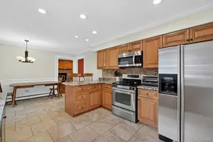 7 Pellbridge Dr, Hopewell Junction, NY 12533 - Photo 8
