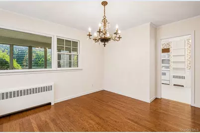 50 Yale Street, Garden City, NY 11530 - Photo 6