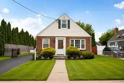 13 Gerald Avenue, Hicksville, NY 11801 - Photo 1