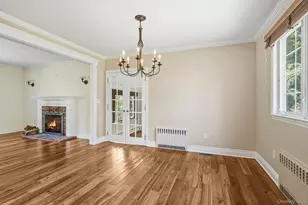 29 Coralyn Ave, White Plains, NY 10605 - Photo 8