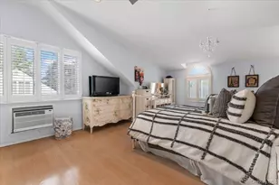38 Hayden Dr, Bethpage, NY 11714 - Photo 24