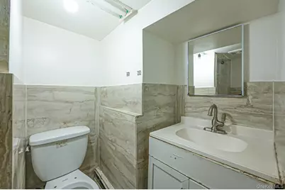 2706 Deerfield Road, Far Rockaway, NY 11691 - Photo 14