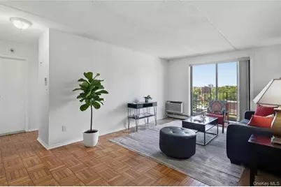 687 Bronx River Road #6C, Yonkers, NY 10704 - Photo 4