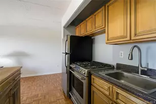 687 Bronx River Rd, Yonkers, NY 10704 - Photo 10