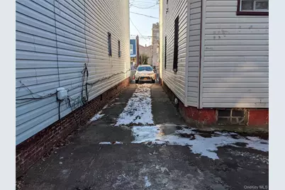 81 McKinley Avenue, Brooklyn, NY 11208 - Photo 20