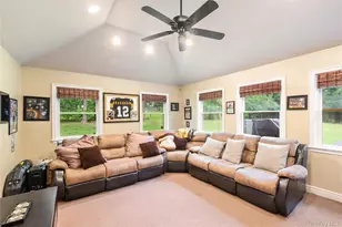 411 S Chelsea Rd, White Plains, NY 10603 - Photo 32
