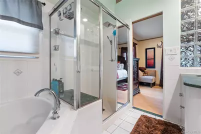 411 S Chelsea Road, White Plains, NY 10603 - Photo 26