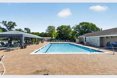 86 Hidden Ponds Circle, Smithtown, NY 11787 - Photo 36