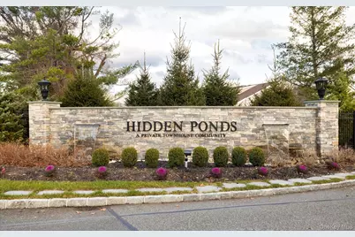 86 Hidden Ponds Circle, Smithtown, NY 11787 - Photo 44