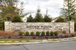 86 Hidden Ponds Cir, Smithtown, NY 11787 - Photo 44