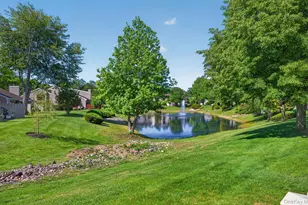 86 Hidden Ponds Cir, Smithtown, NY 11787 - Photo 22