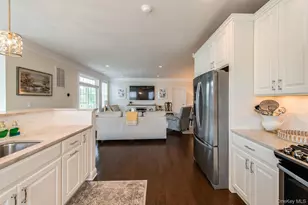 835 Regency Drive, Fishkill, NY 12524 - Photo 16