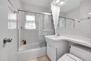 4621 216th St, Bayside, NY 11361 - Photo 12