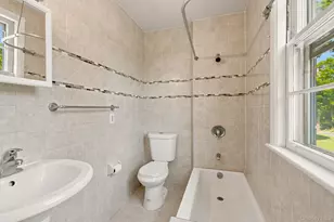 13 Osborne Rd, Poughkeepsie, NY 12601 - Photo 16