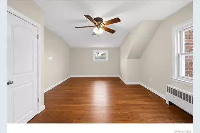 85 Todd Road, Valley Stream, NY 11580 - Photo 20