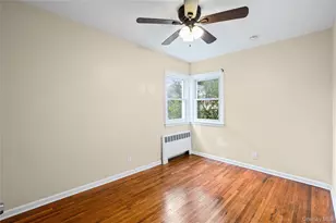 85 Todd Rd, Valley Stream, NY 11580 - Photo 16