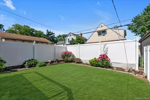 30-36 154th St, Flushing, NY 11354 - Photo 16